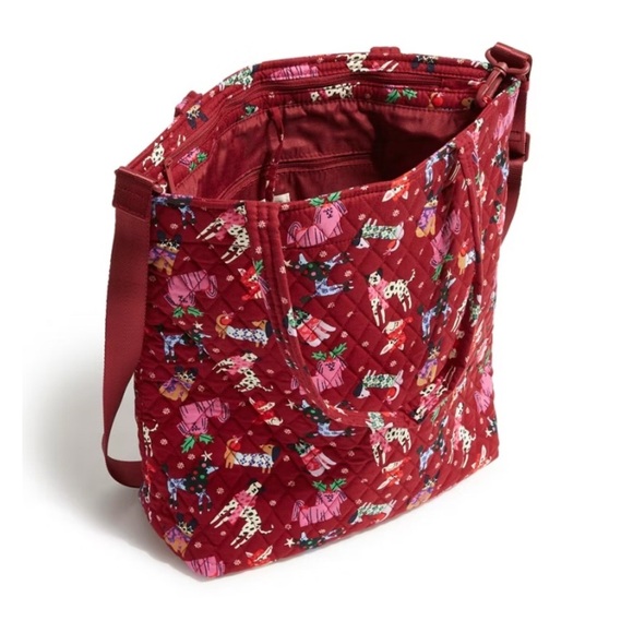 NWT, Vera Bradley, Large North South Tote, Holiday Hounds, Cotton - Picture 2 of 4